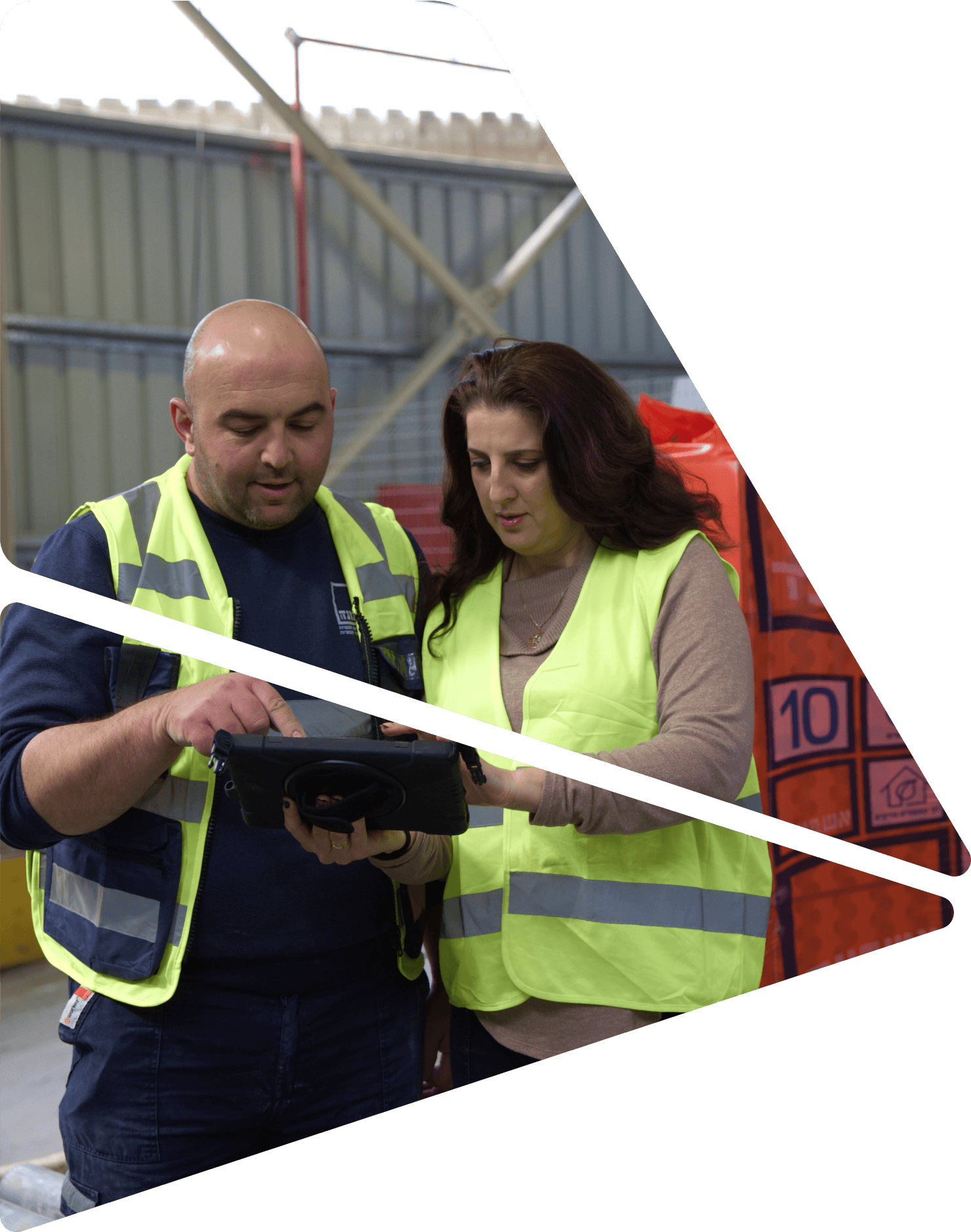 עובדי אשטרום תעשיות Ashtrom Industries Employees